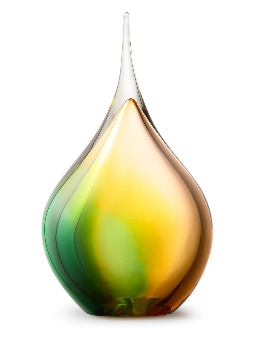 Een transparante urn in de kleur goud groen van kristalglas