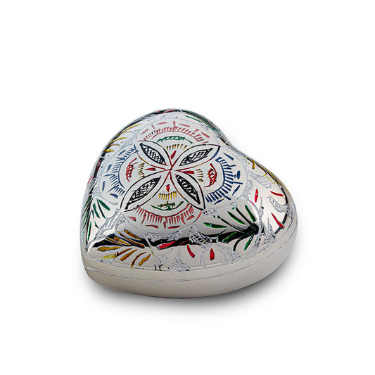 Urn hartje met decoratie