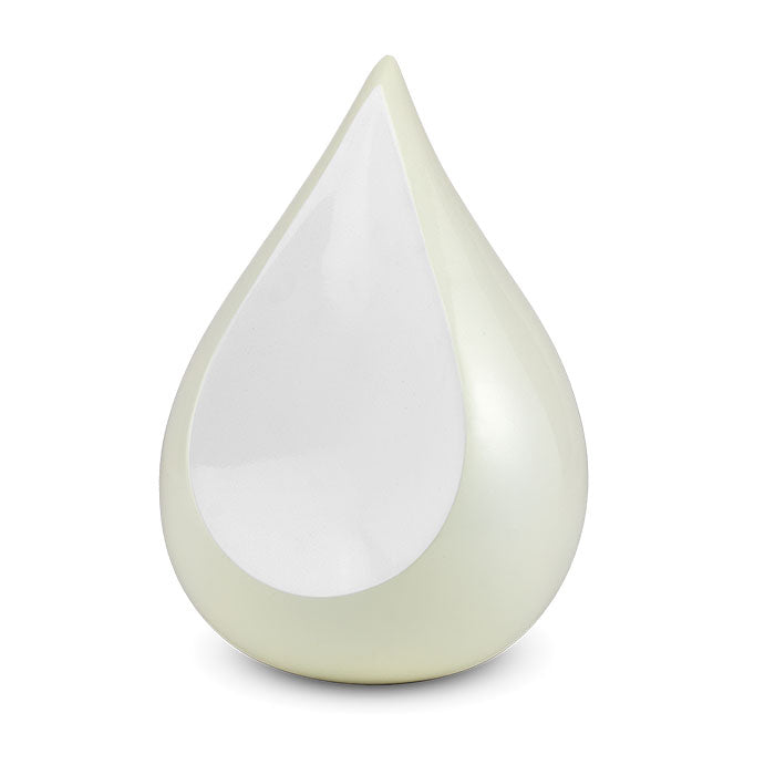 Urn teardrop keepsake